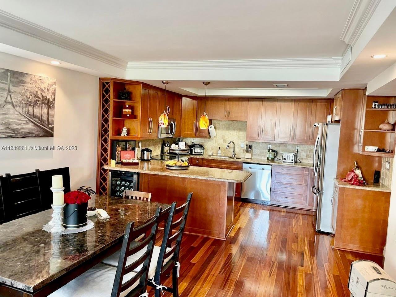 Property photo # 8