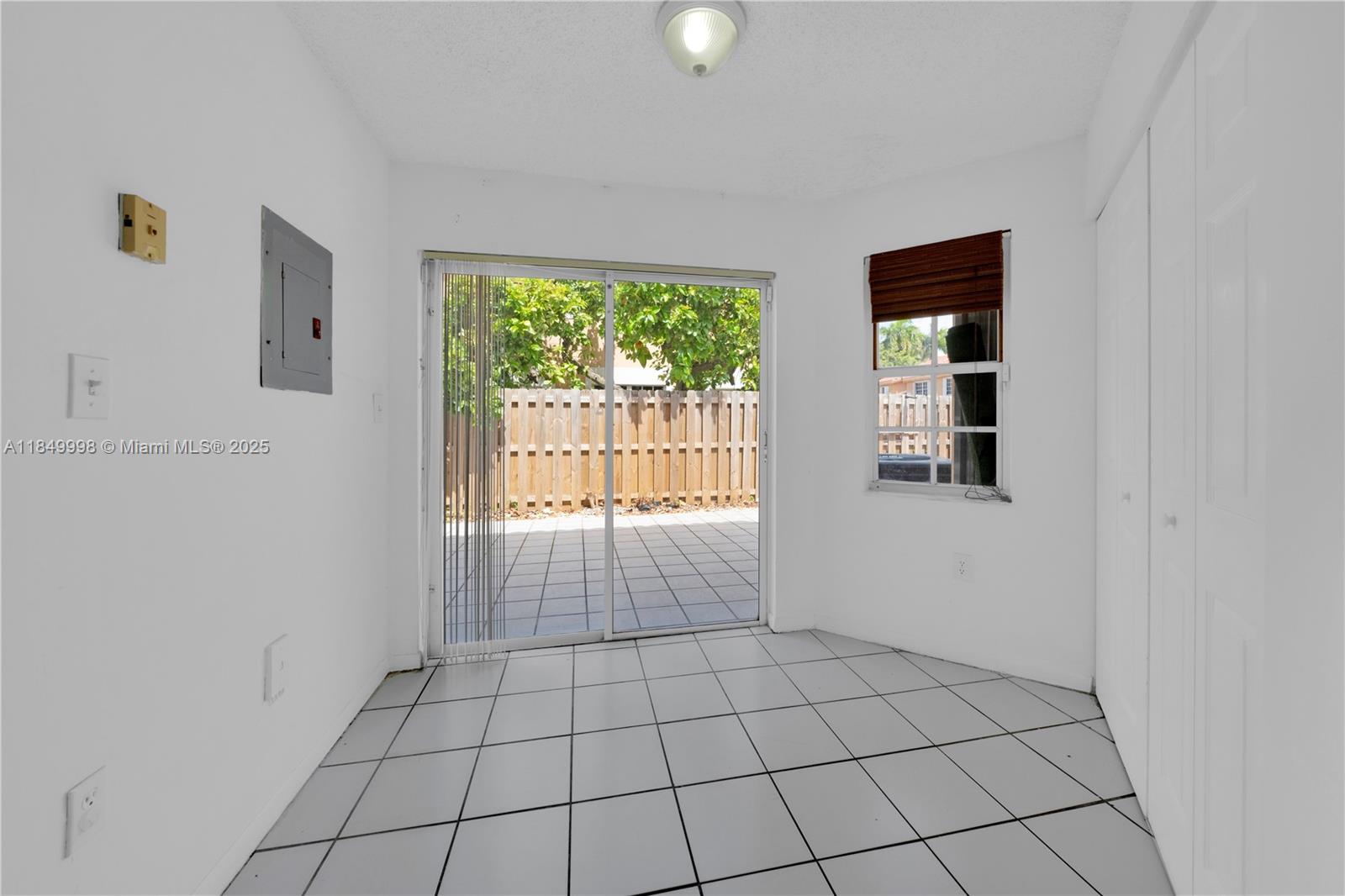 Property photo # 4