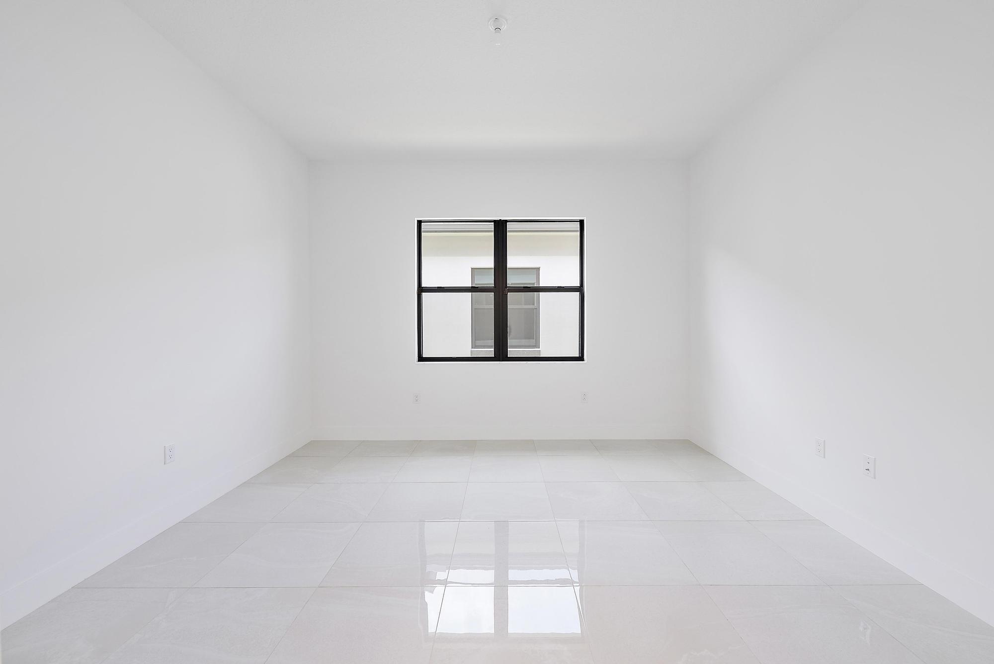 Image to showcase the property located at 10036 Heron Flock Drive