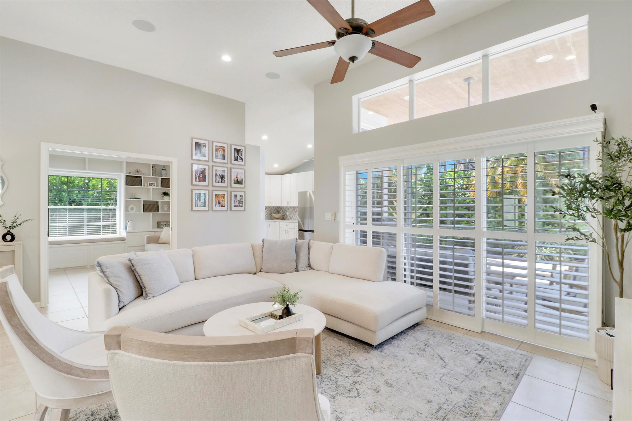 Image to showcase the property located at 6111 Mullin Street