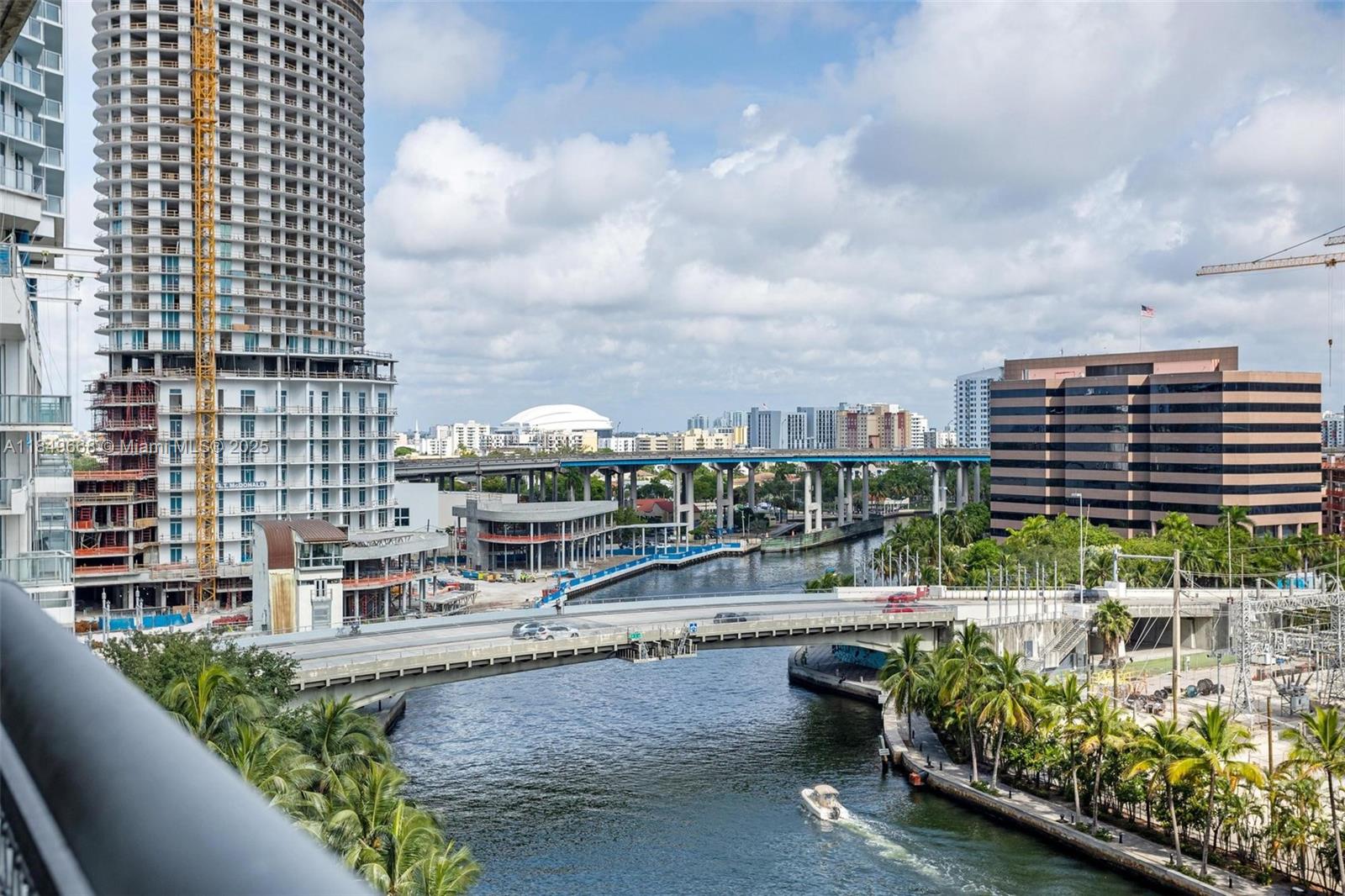 690 SW 1st Ct #1005, Miami FL 33130
