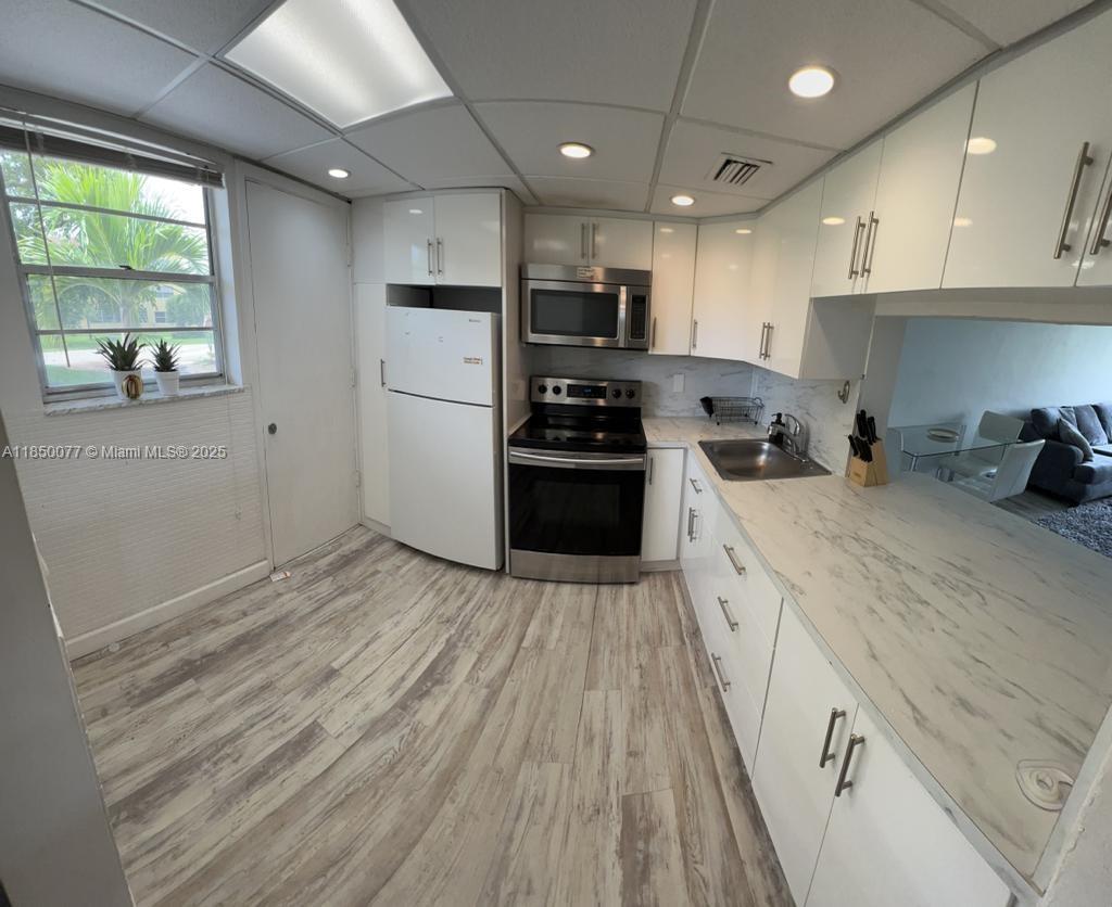 Property photo # 2