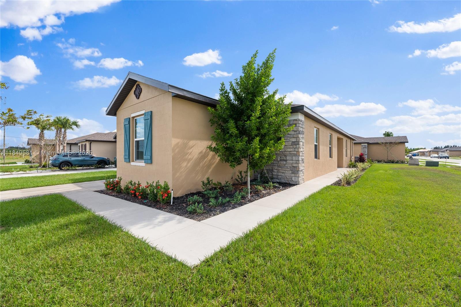 Property photo # 2