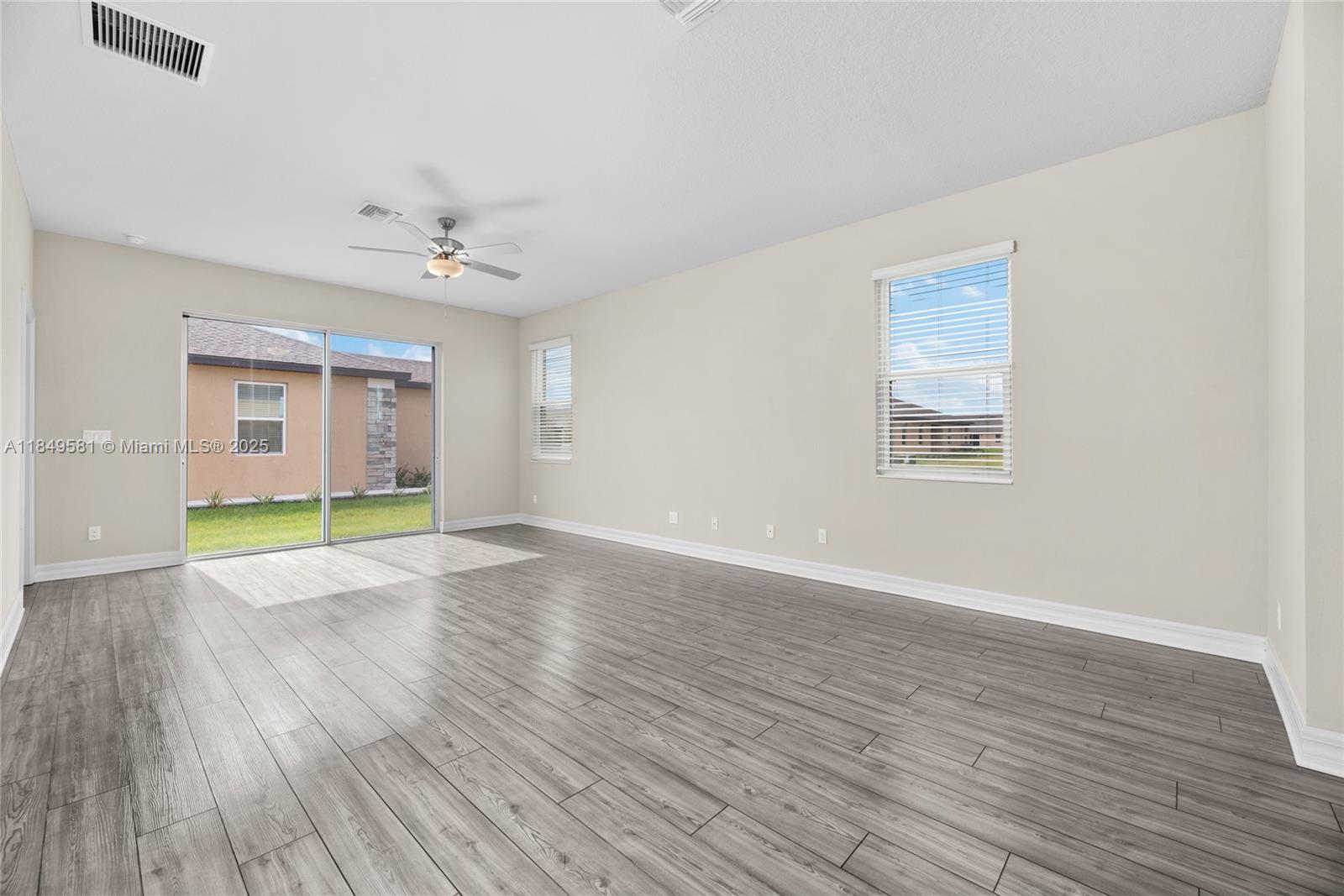 Property photo # 7
