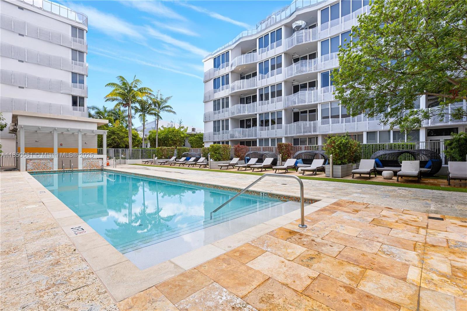 2155 Washington Ct #207, Miami Beach FL 33139