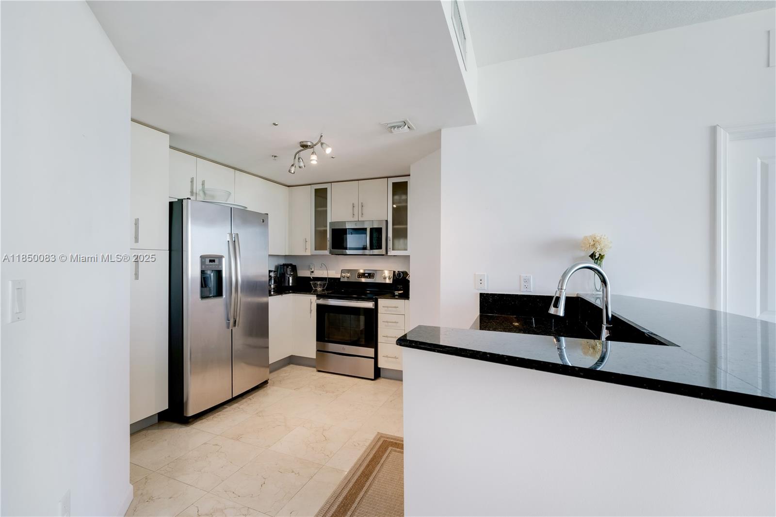Property photo # 4
