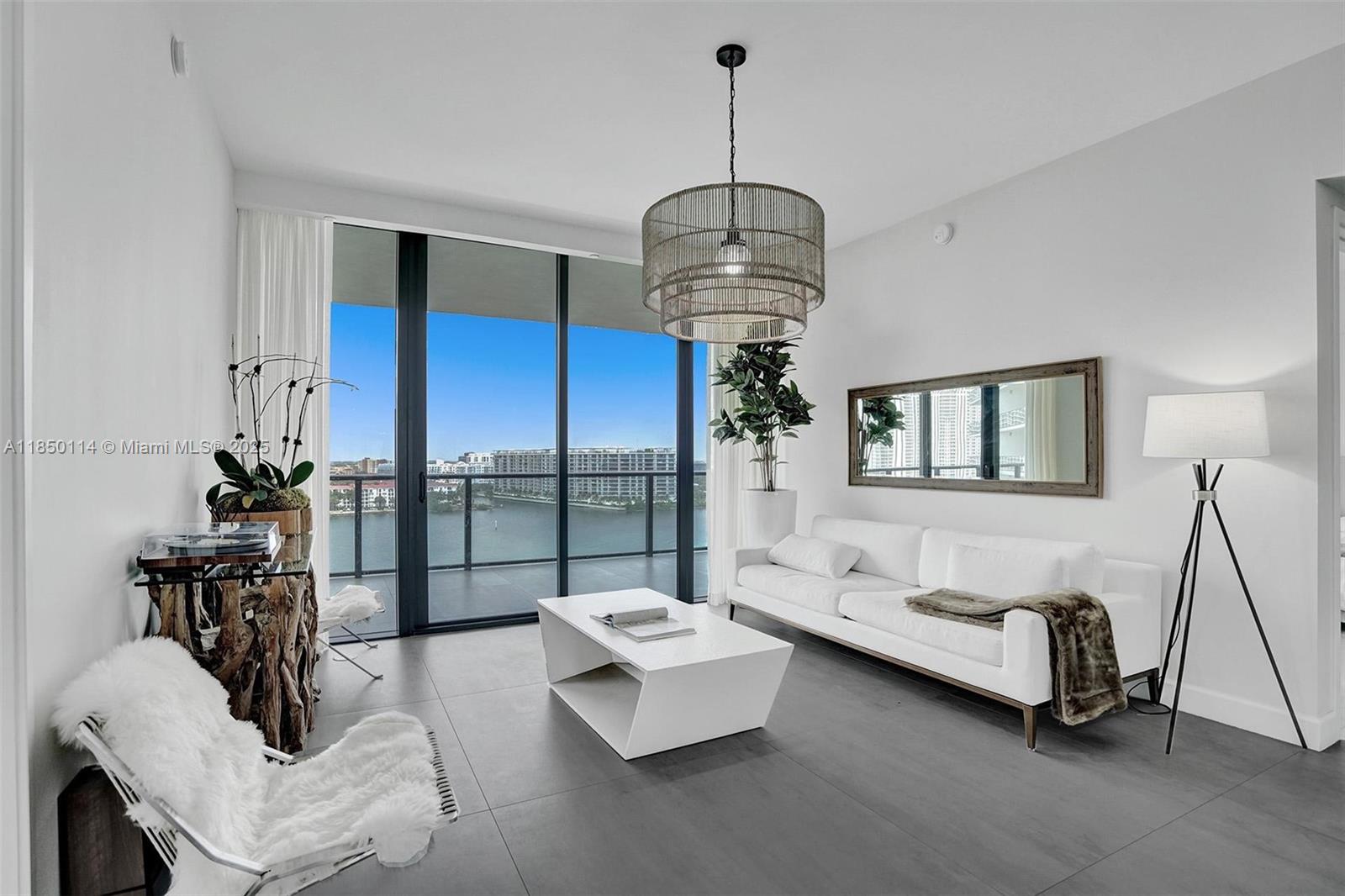 Property photo # 6