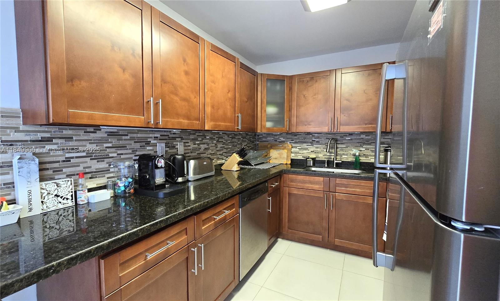 Property photo # 9