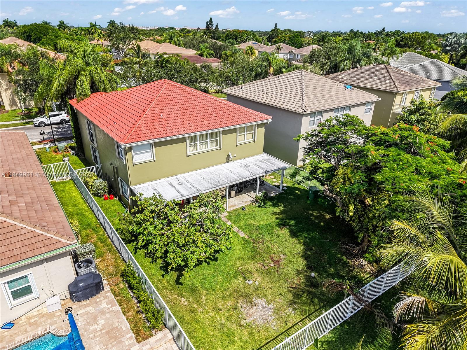 Property photo # 6