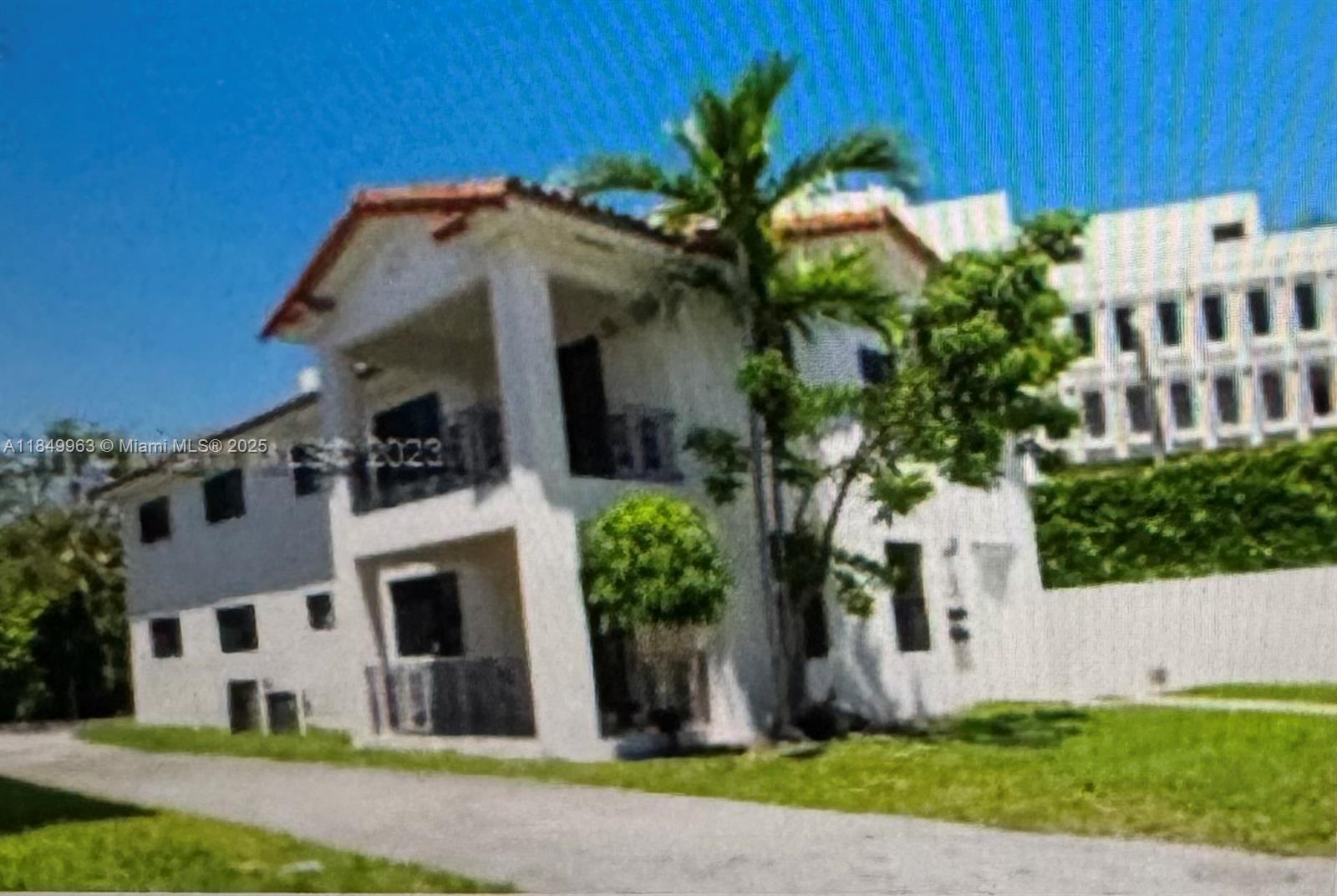 Property photo # 0