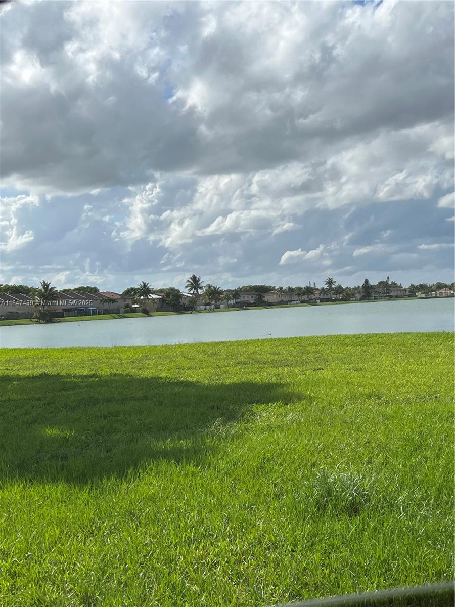 Property photo # 0