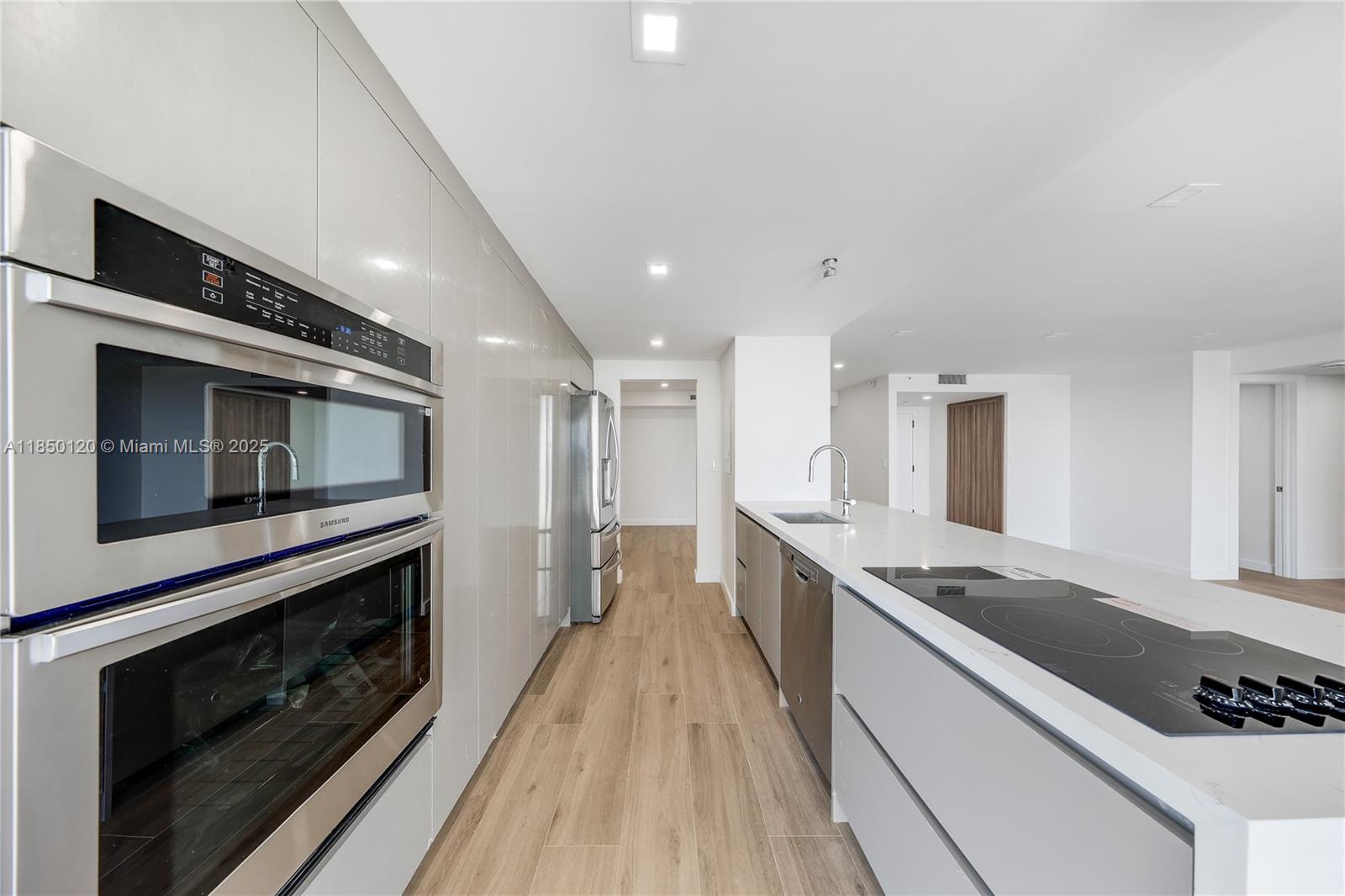 Property photo # 6