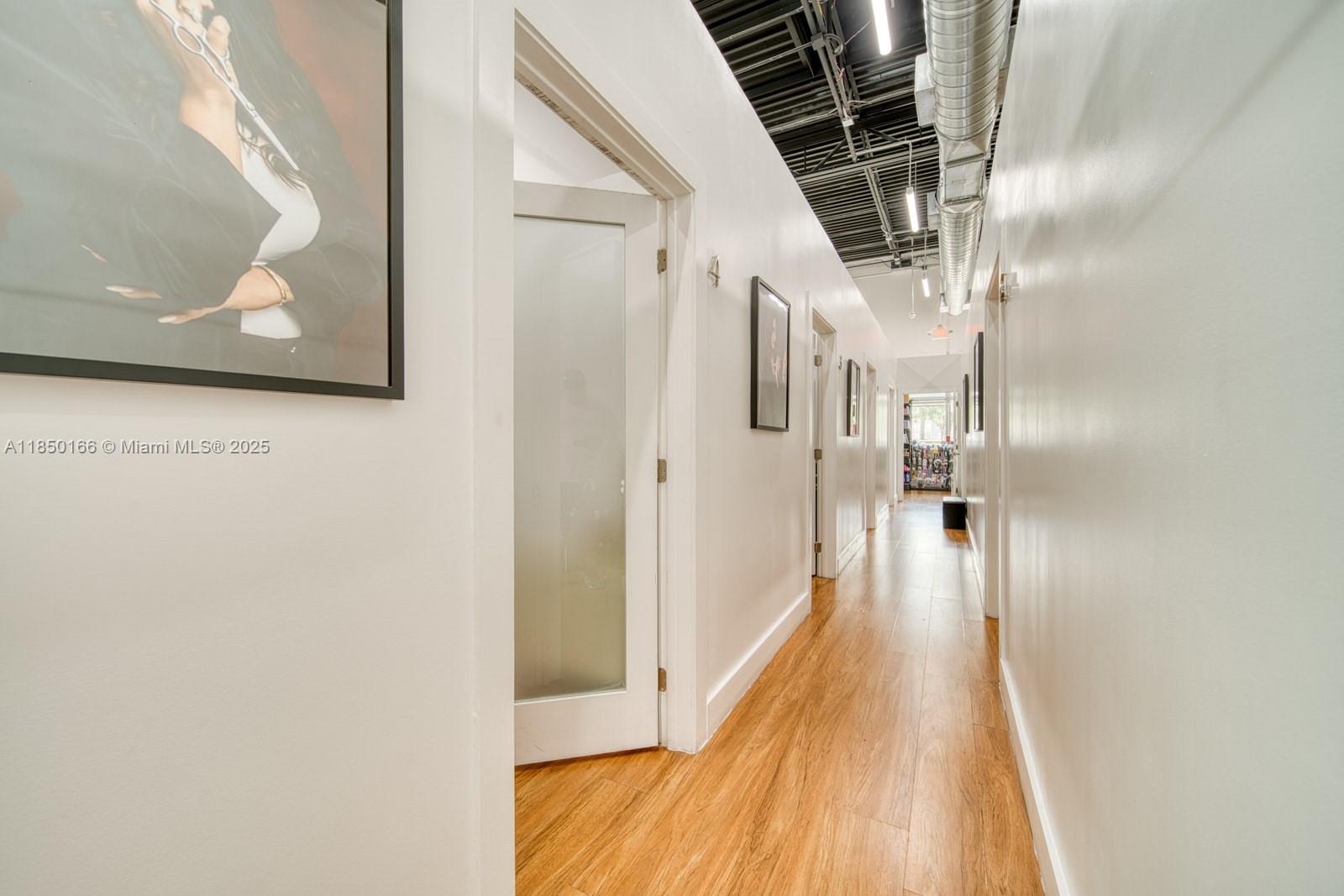 Full Service Salon Suite For Sale In Hialeah Gardens