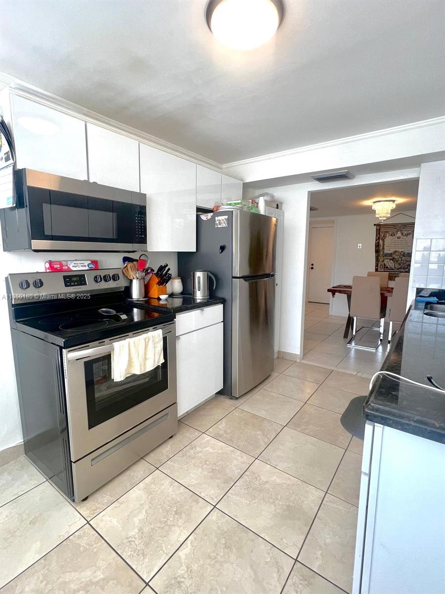 Property photo # 2