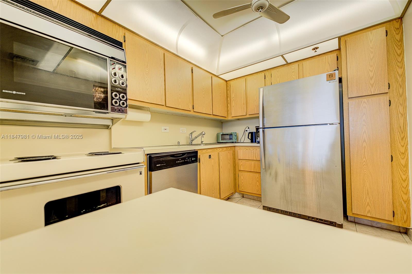 Property photo # 4