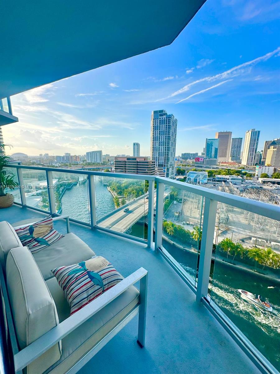 Property photo # 0