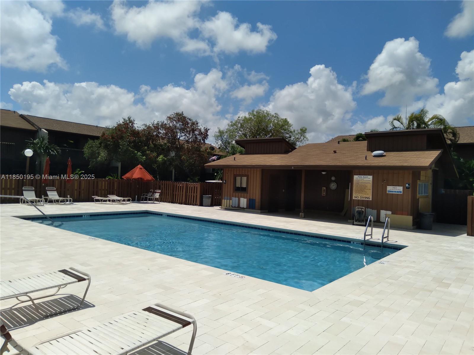 Property photo # 4