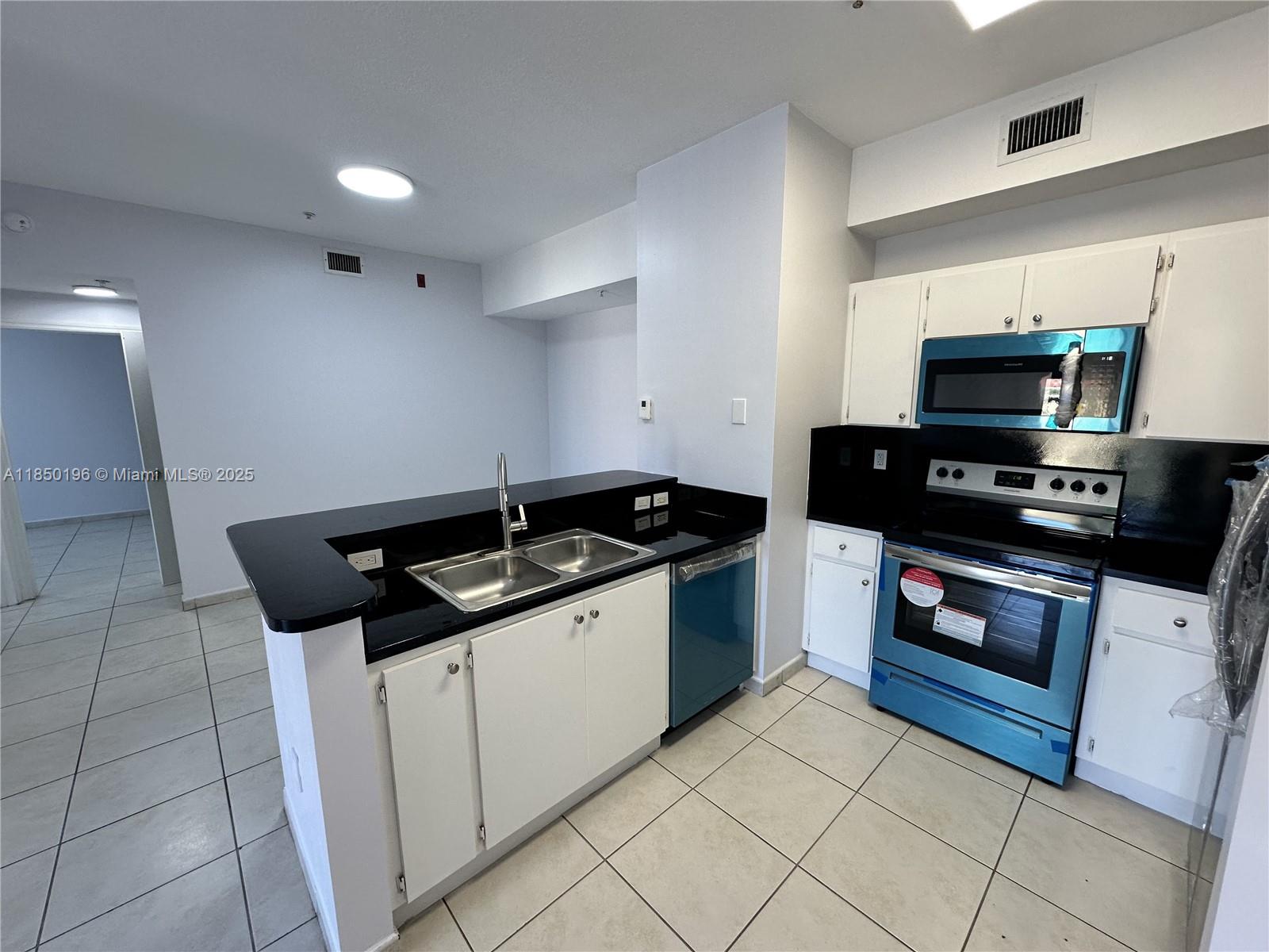 Property photo # 2