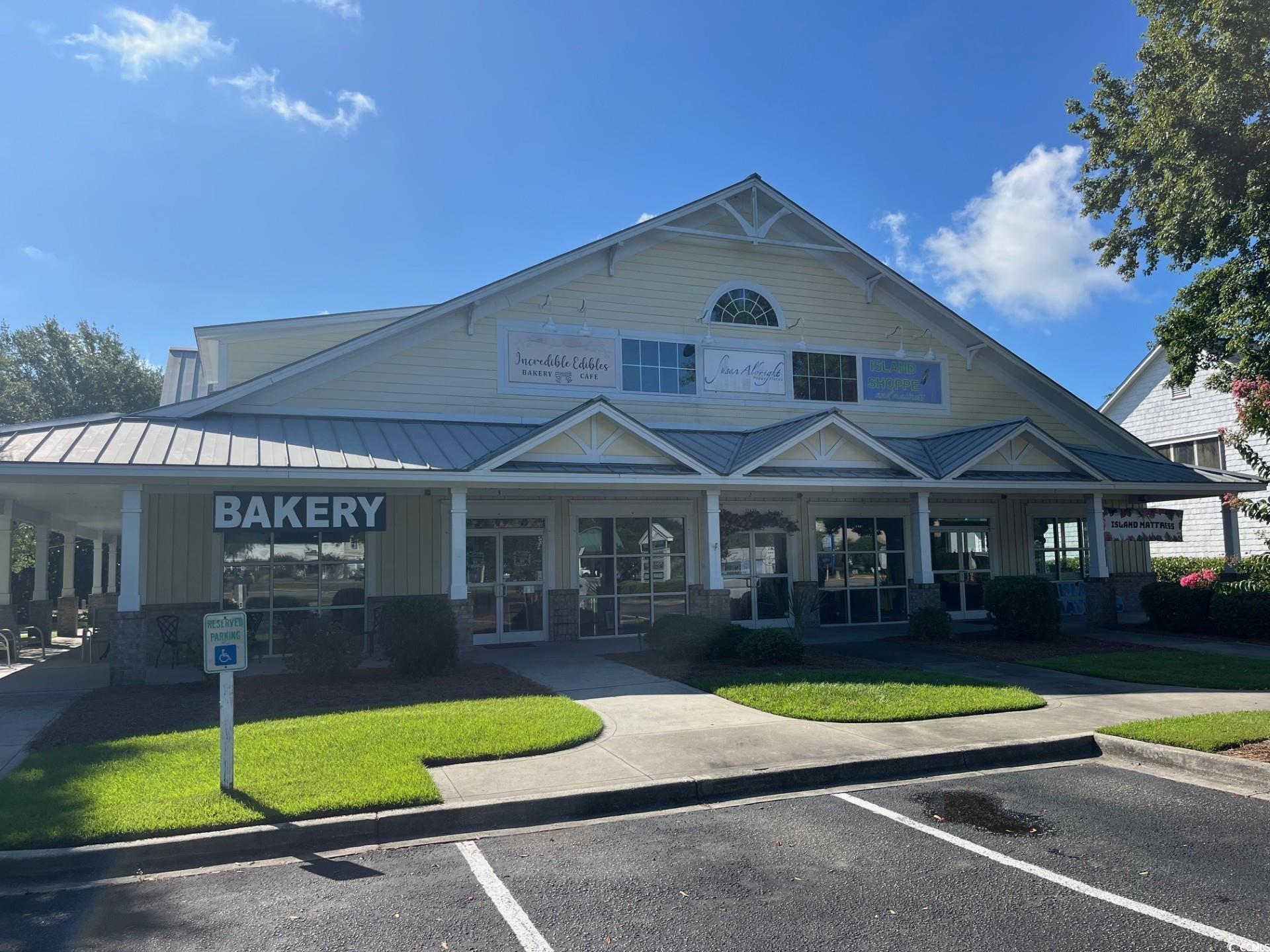 11326 Ocean Highway Pawleys Island, SC 29585