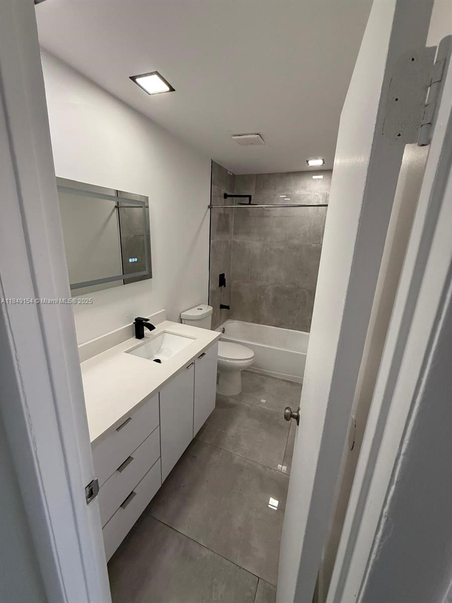 Property photo # 6