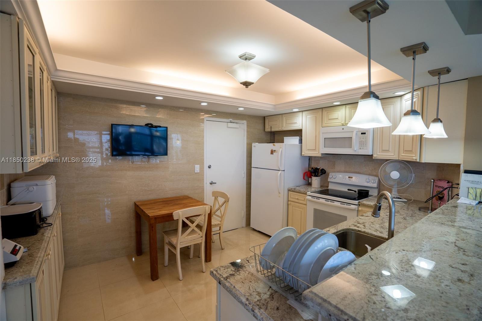 Property photo # 4