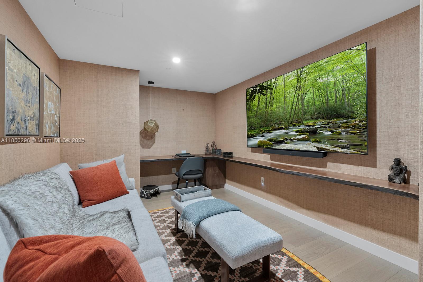 Property photo # 6