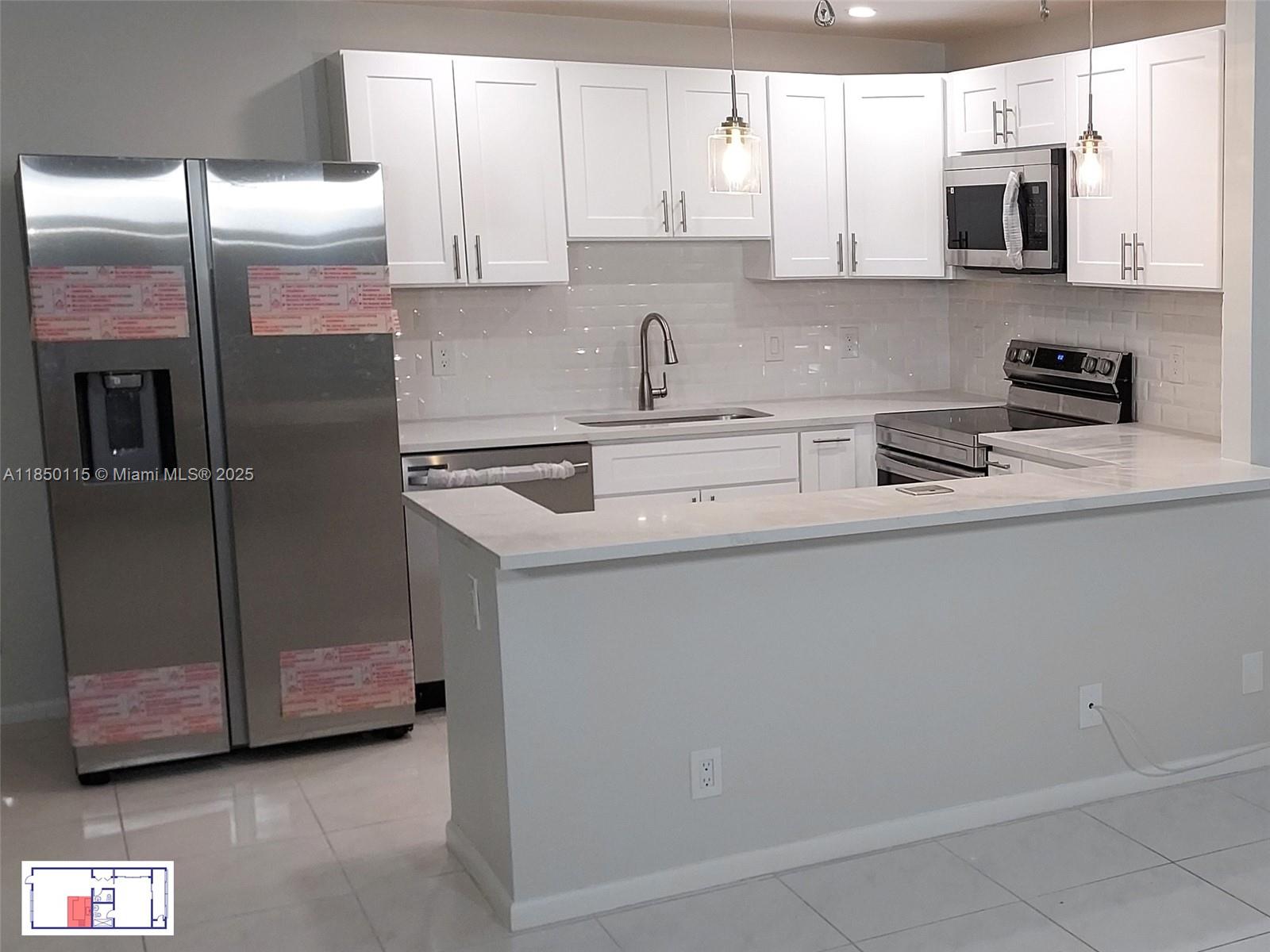 Property photo # 4