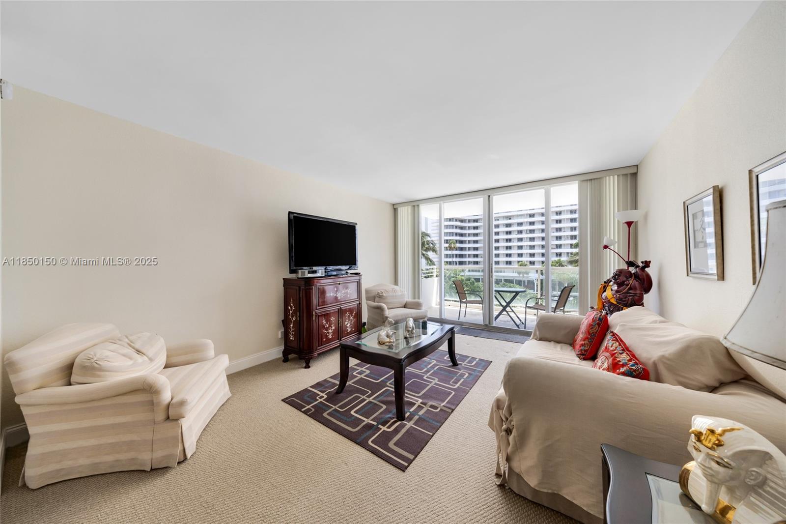 Property photo # 0