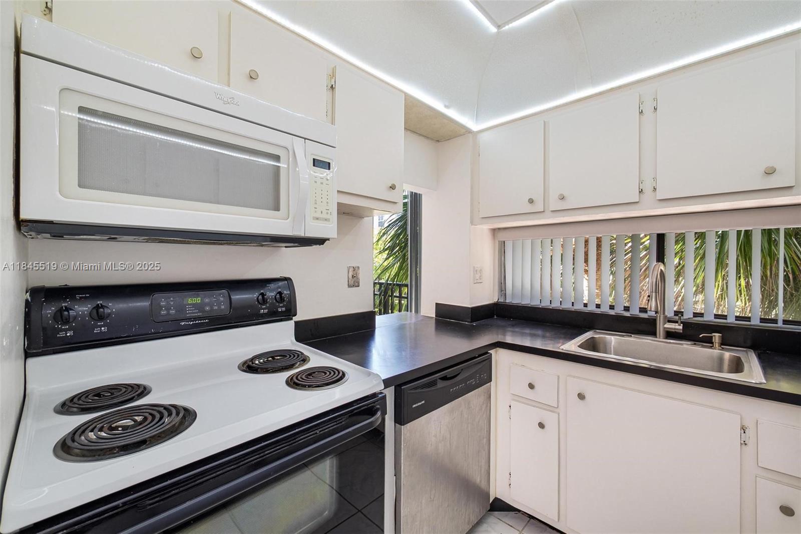 Property photo # 3