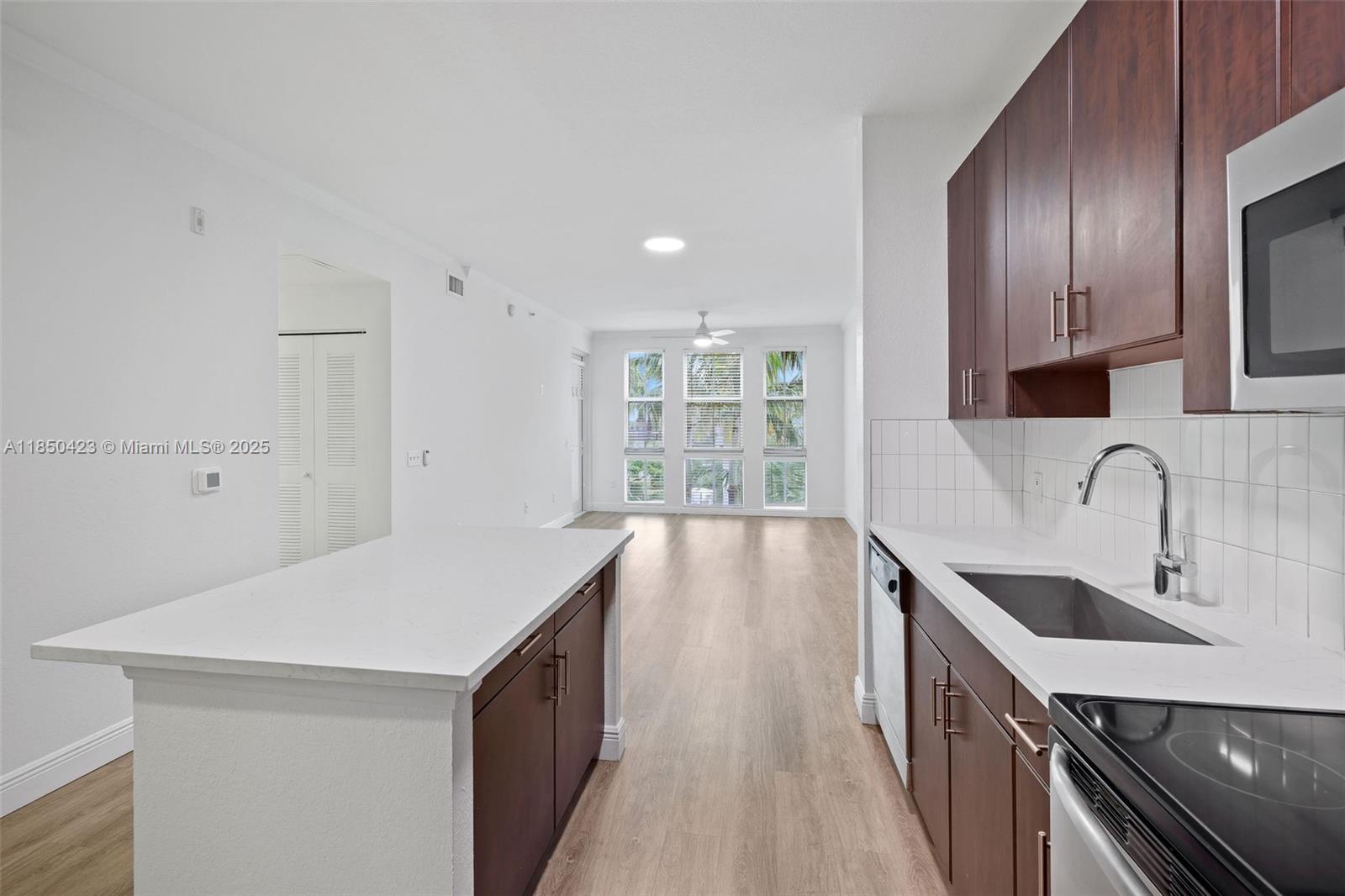 Property photo # 7