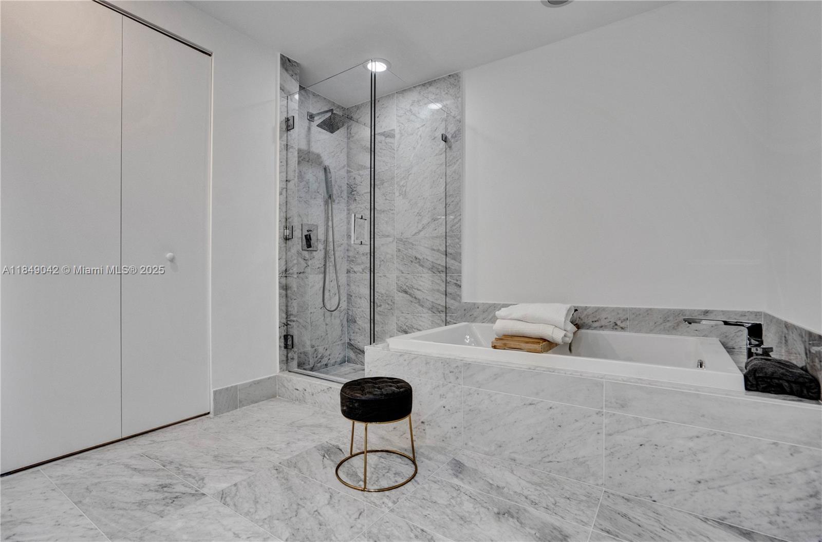 801 S Miami Ave #1801, Miami FL 33130