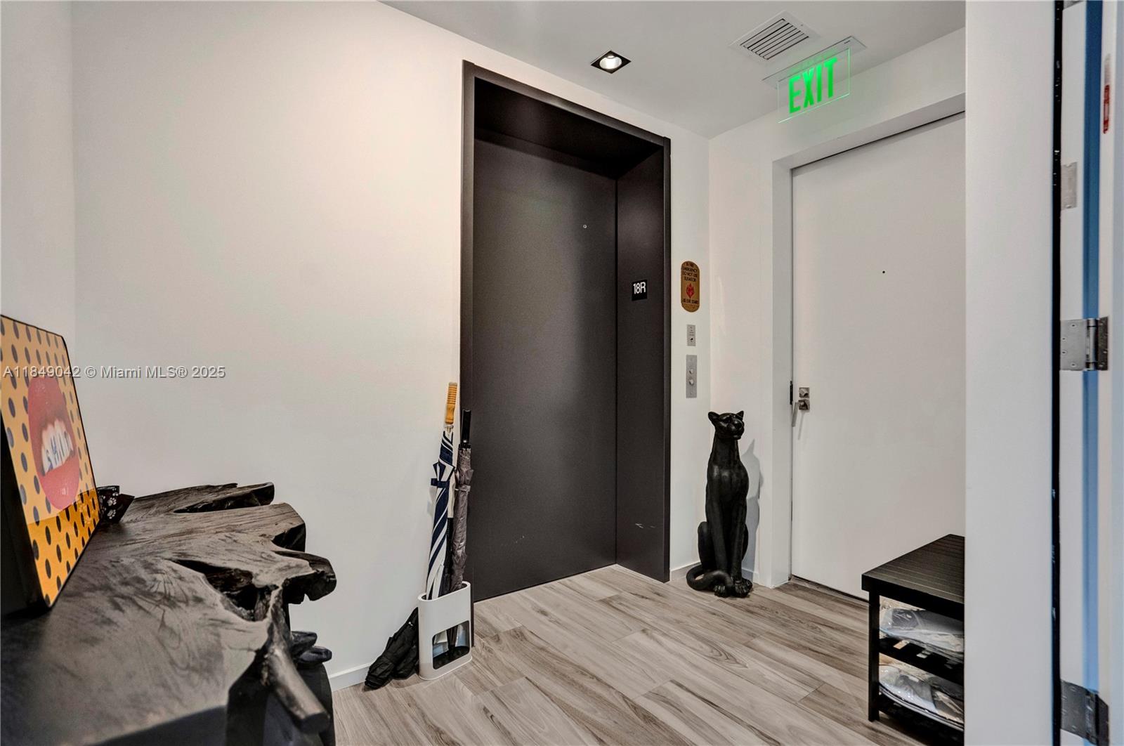 801 S Miami Ave #1801, Miami FL 33130