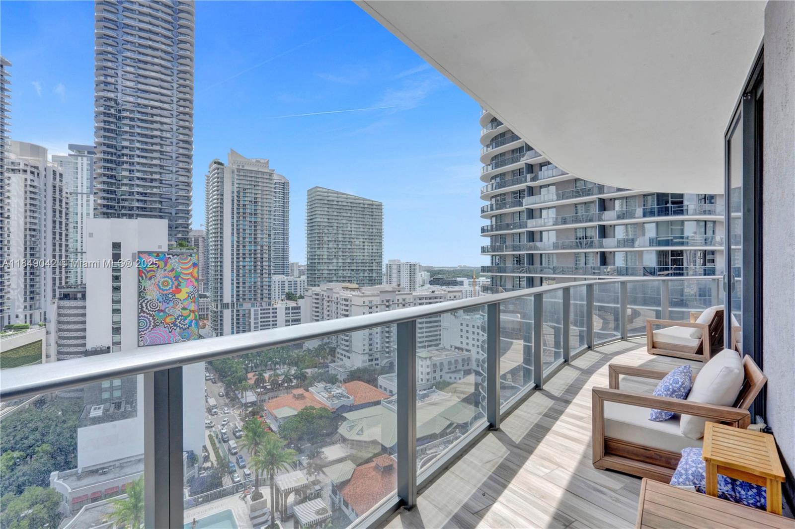 801 S Miami Ave #1801, Miami FL 33130