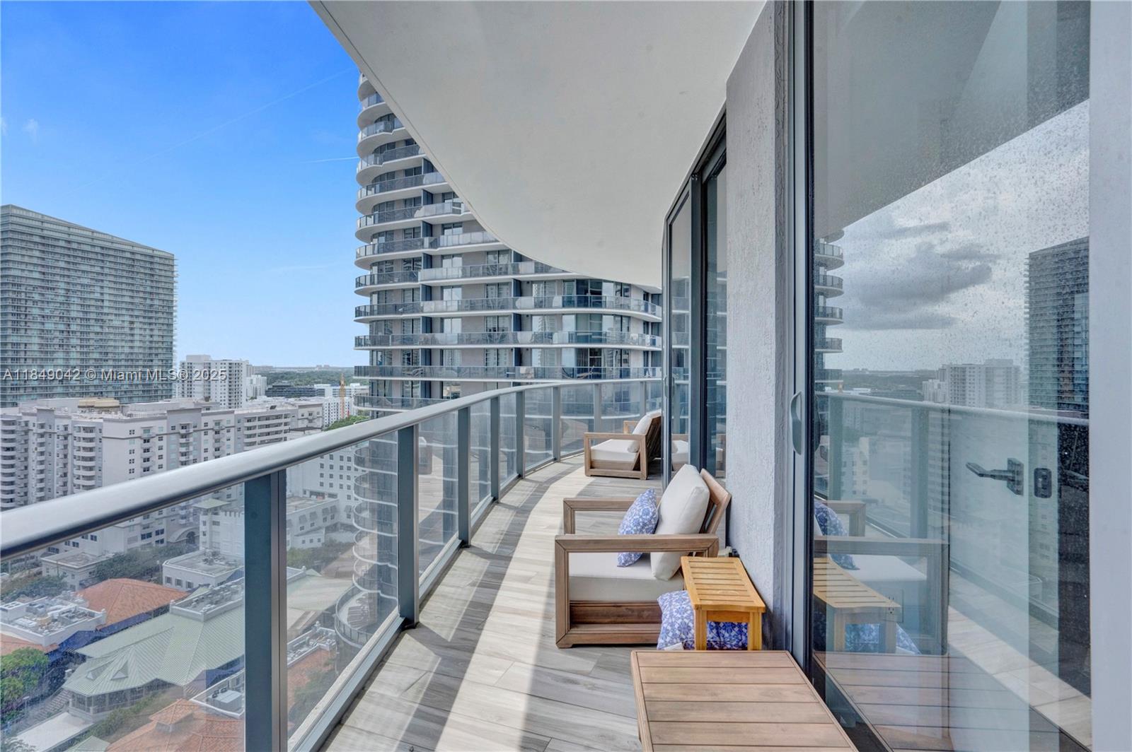 801 S Miami Ave #1801, Miami FL 33130