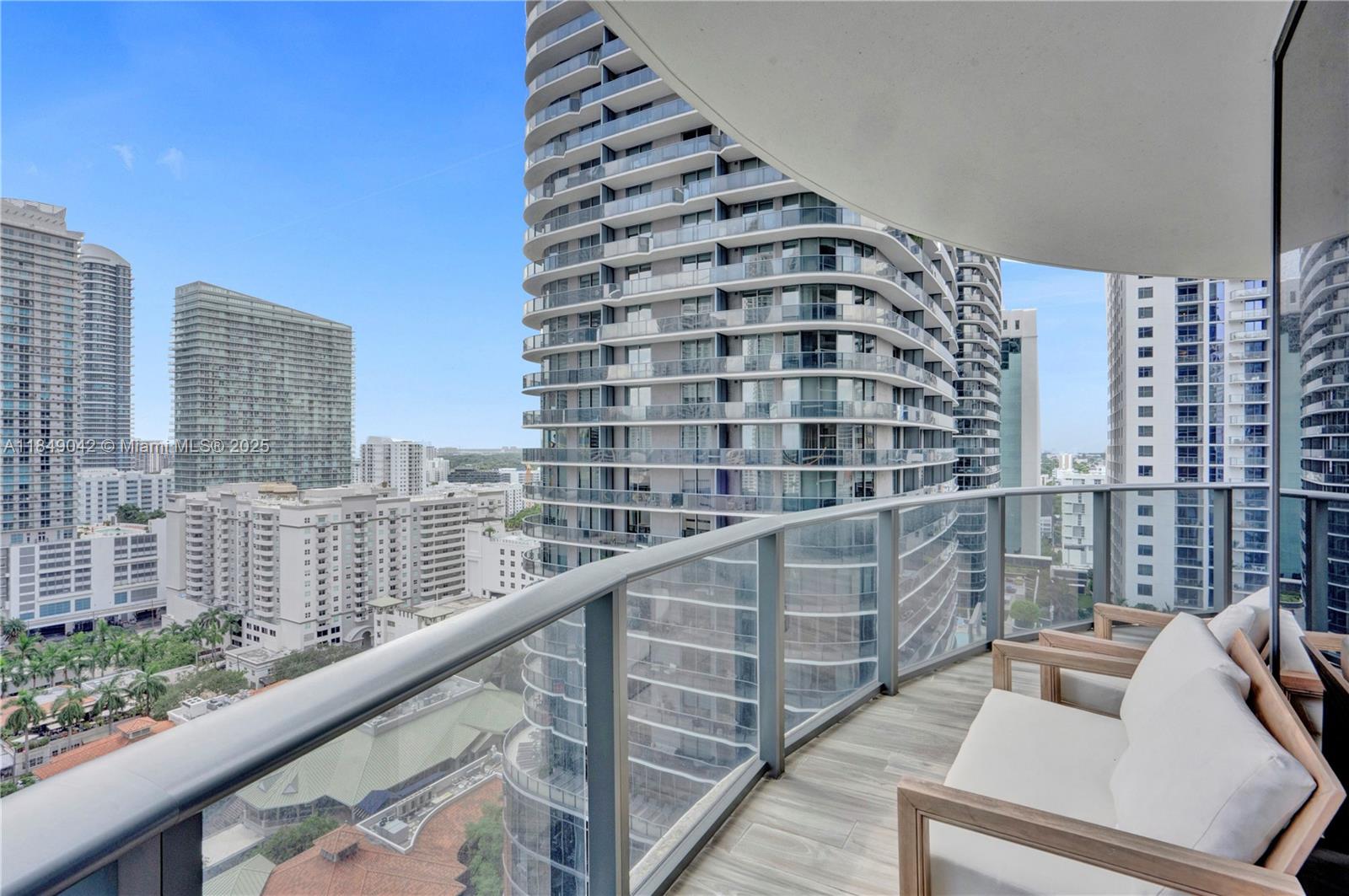 801 S Miami Ave #1801, Miami FL 33130