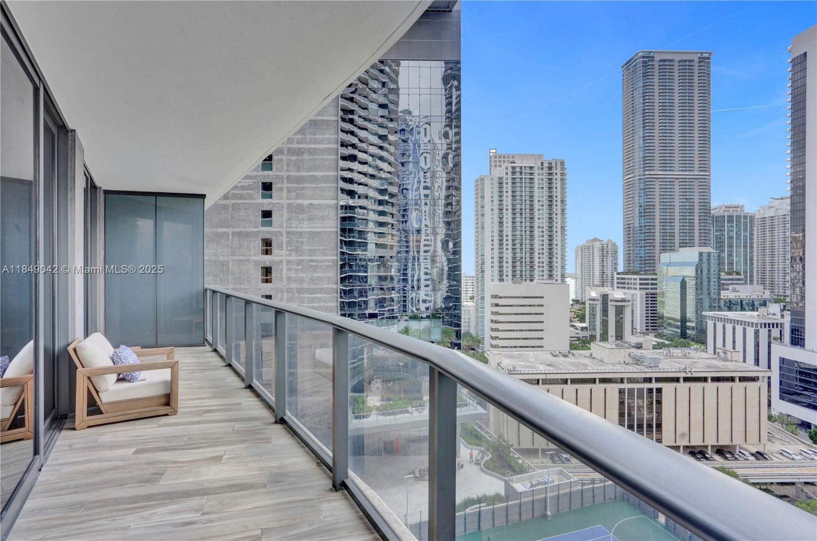 801 S Miami Ave #1801, Miami FL 33130