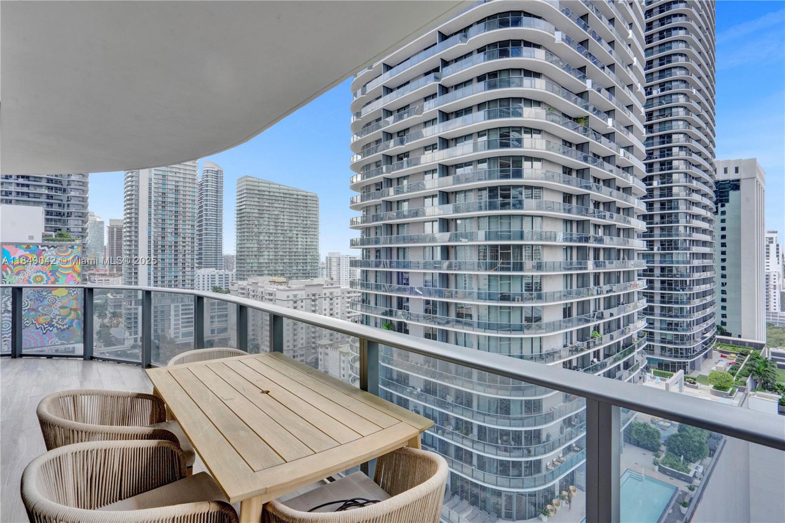 801 S Miami Ave #1801, Miami FL 33130