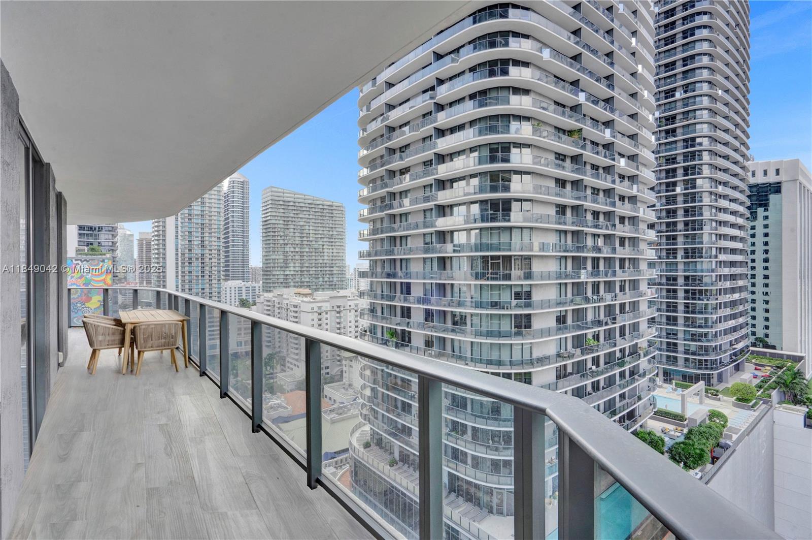 801 S Miami Ave #1801, Miami FL 33130