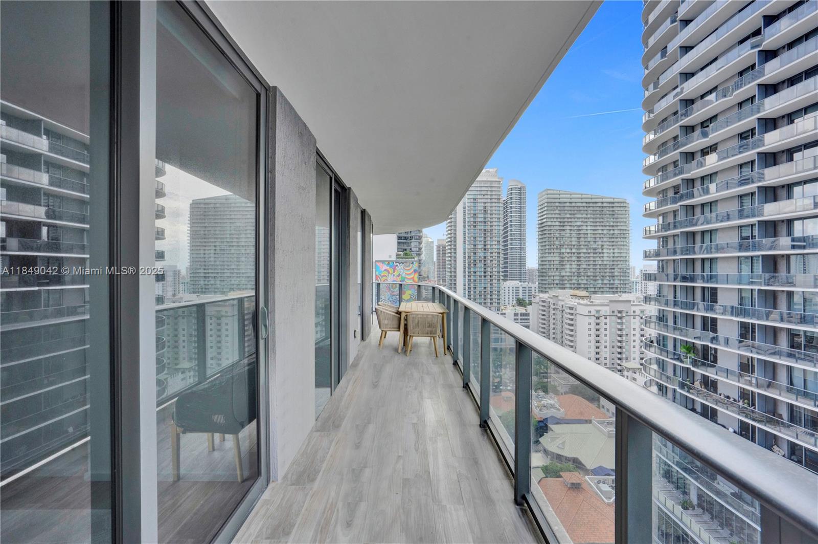 801 S Miami Ave #1801, Miami FL 33130