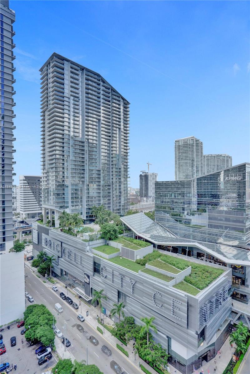 801 S Miami Ave #1801, Miami FL 33130