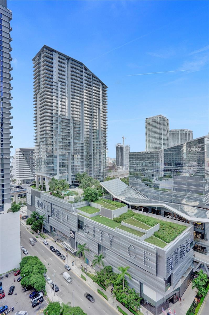 801 S Miami Ave #1801, Miami FL 33130