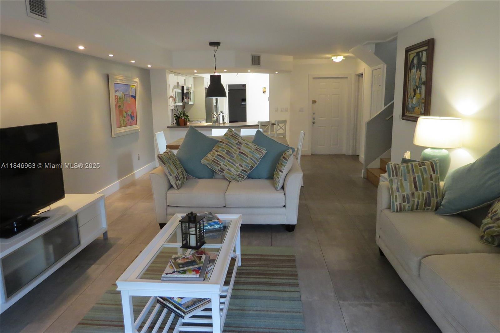 Property photo # 2