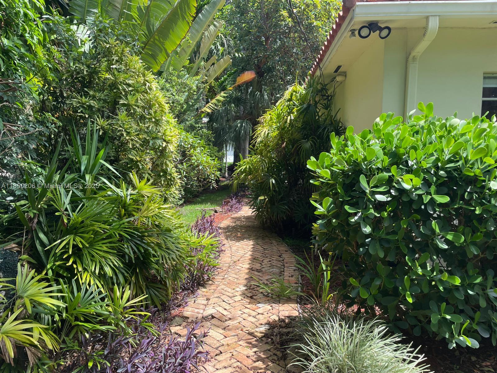 Property photo # 8