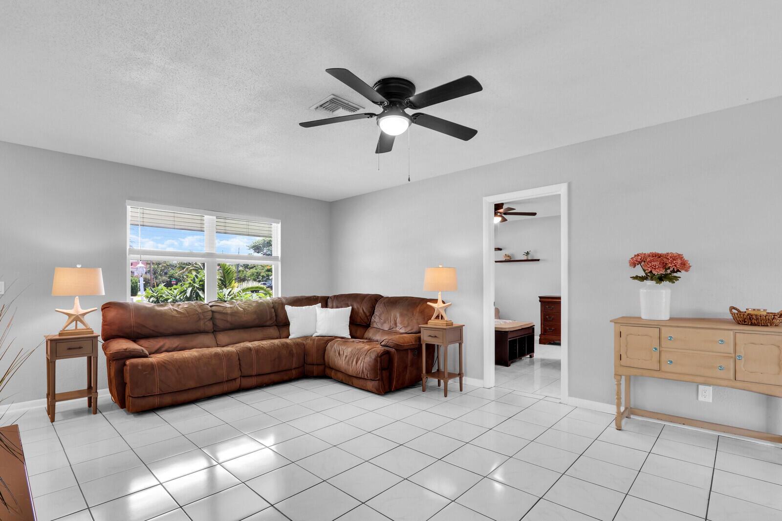 Image to showcase the property located at 3387 Bermuda Road