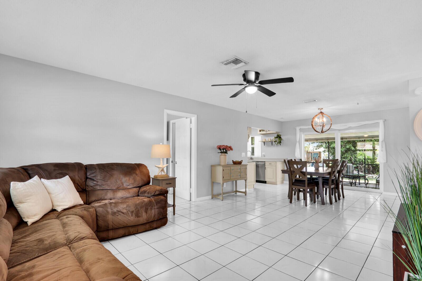 Image to showcase the property located at 3387 Bermuda Road