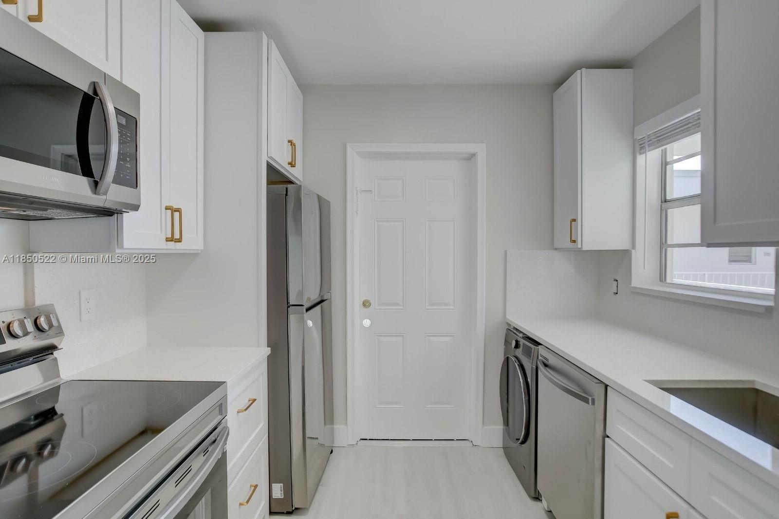 Property photo # 4