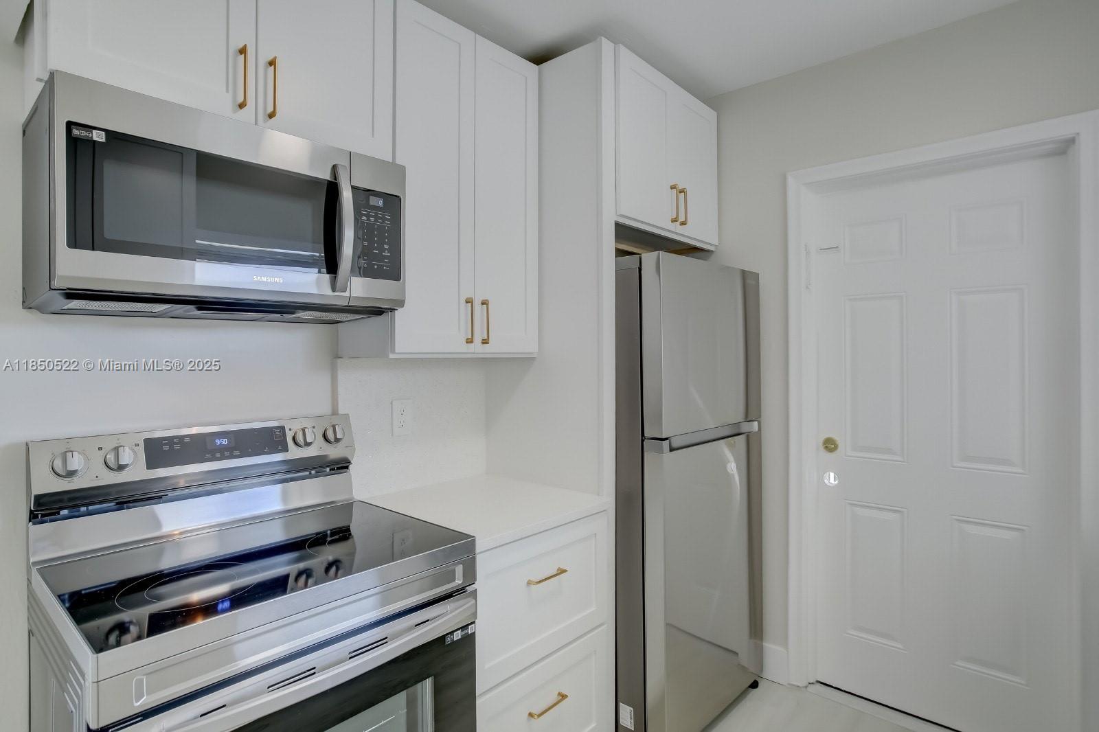 Property photo # 6