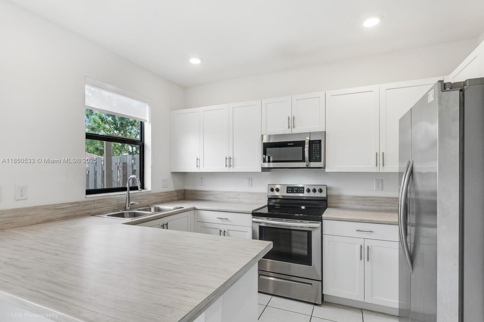 Property photo # 7