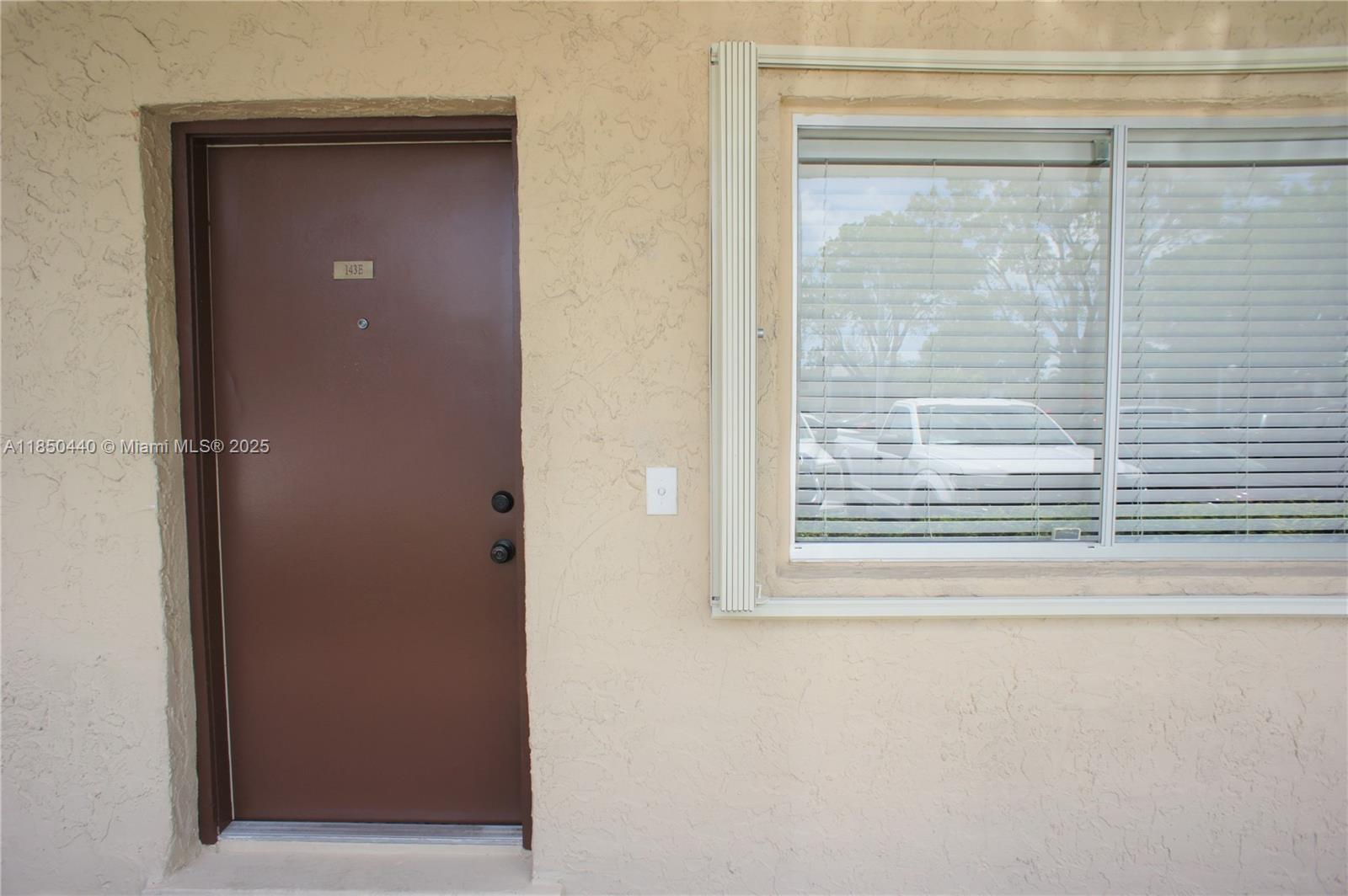 Property photo # 0