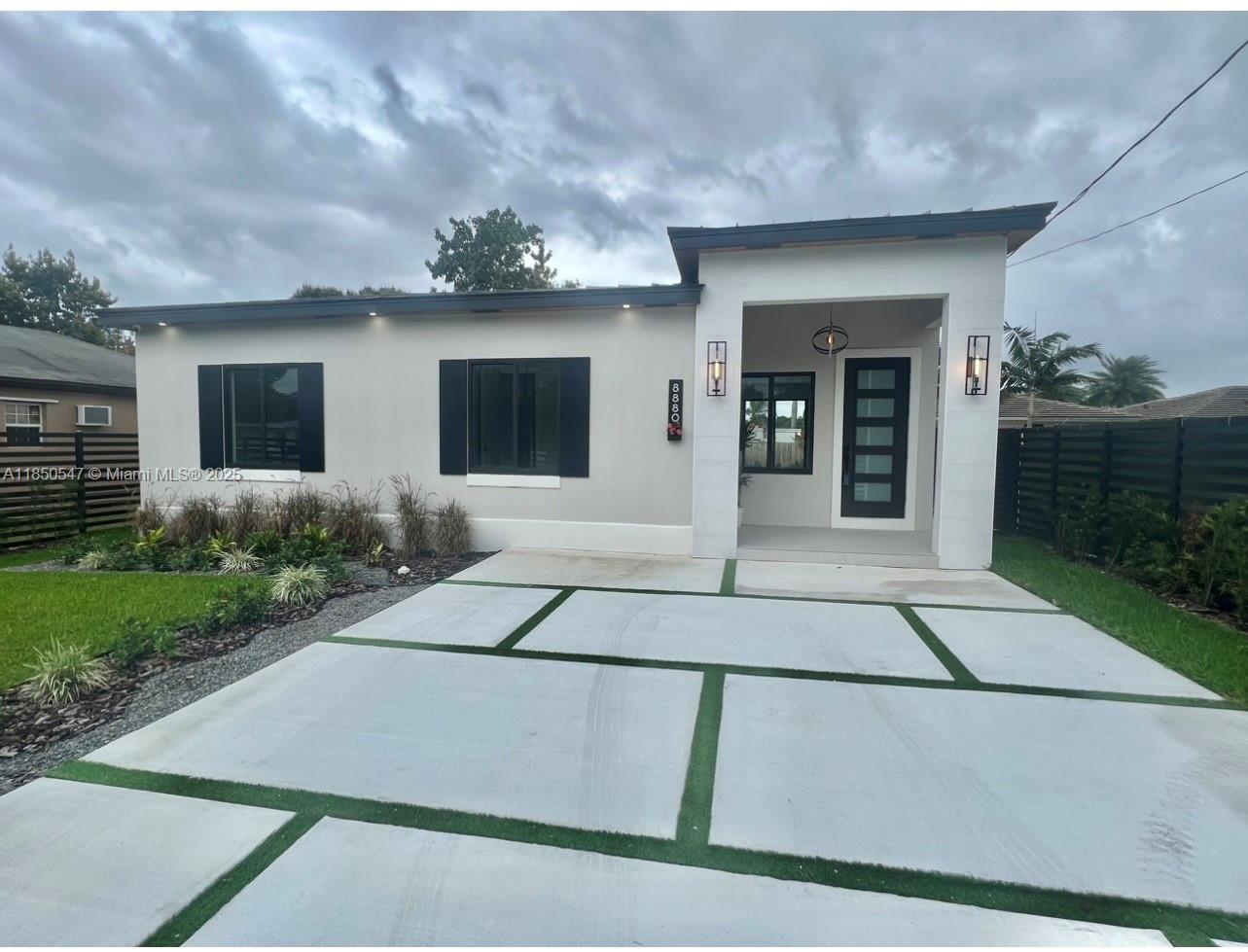 Property photo # 9
